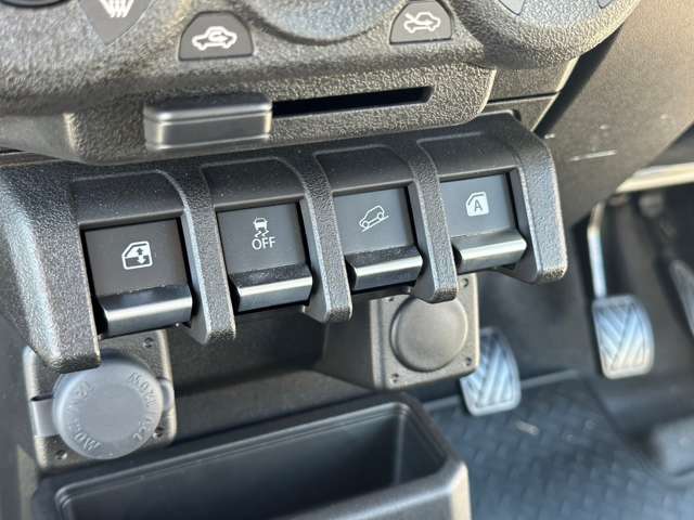 スズキ ジムニー ６６０ ＸＣ ４ＷＤ R4年 (中国) 99