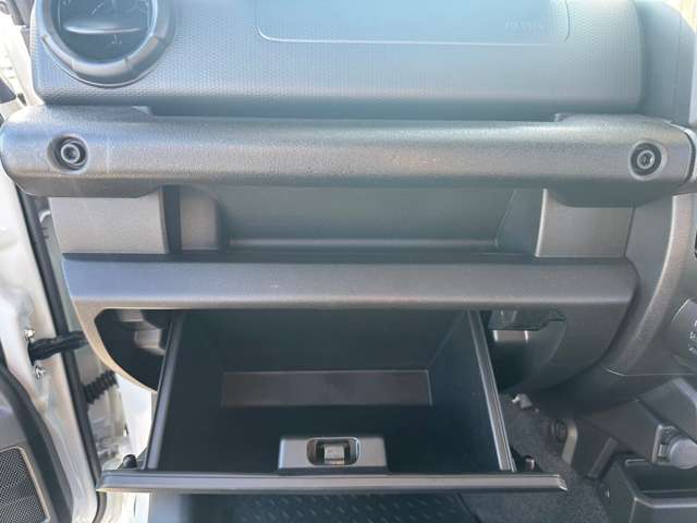 スズキ ジムニー ６６０ ＸＣ ４ＷＤ R4年 (中国) 99