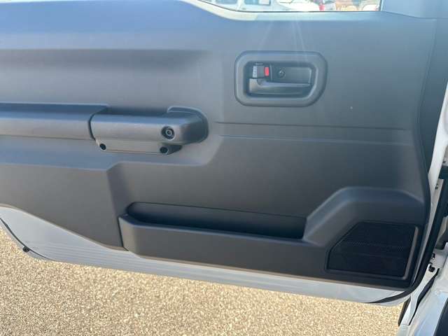 スズキ ジムニー ６６０ ＸＣ ４ＷＤ R4年 (中国) 99