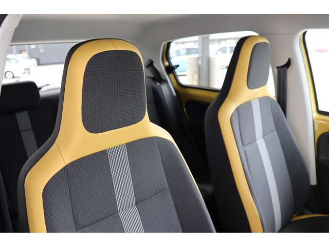 フォルクスワーゲン ＵＰ！ ＲＯＯＦ ＵＰ！ H29年 (近畿) 99