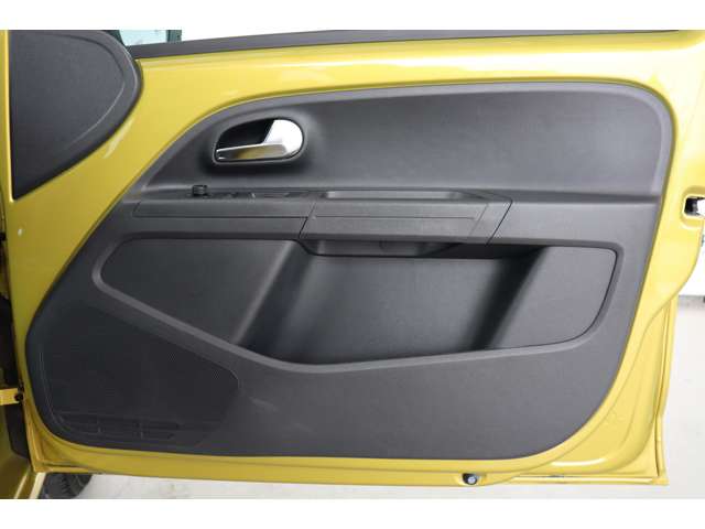 フォルクスワーゲン ＵＰ！ ＲＯＯＦ ＵＰ！ H29年 (近畿) 99