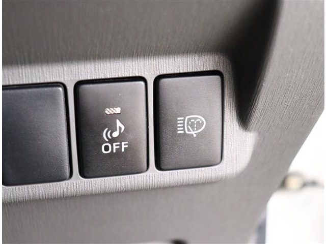 トヨタ プリウスΑ １．８ Ｓ ツーリングセレクション H25年 (関東) 99