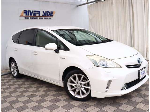 トヨタ プリウスΑ １．８ Ｓ ツーリングセレクション H25年 (関東) 99