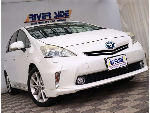 トヨタ プリウスΑ １．８ Ｓ ツーリングセレクション H25年 (関東) 99