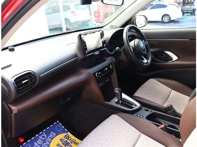 トヨタ ヤリスクロス　ハイブリッド １．５ ハイブリッド Ｚ R4年 (関東) 99