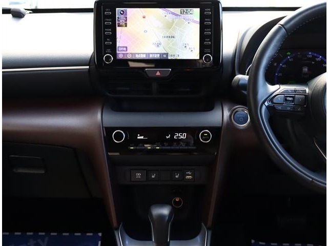 トヨタ ヤリスクロス　ハイブリッド １．５ ハイブリッド Ｚ R4年 (関東) 99