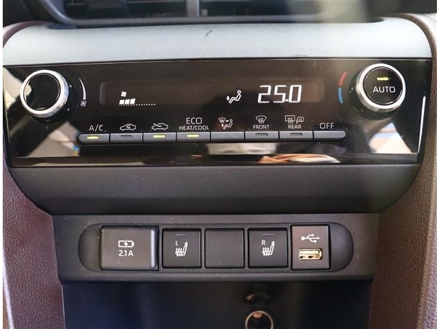 トヨタ ヤリスクロス　ハイブリッド １．５ ハイブリッド Ｚ R4年 (関東) 99