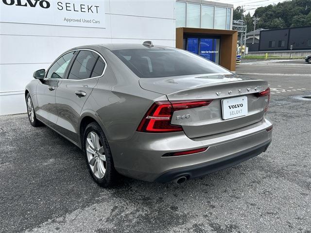 ボルボ Ｓ６０ Ｔ４　モメンタム R3年 (東北) 99