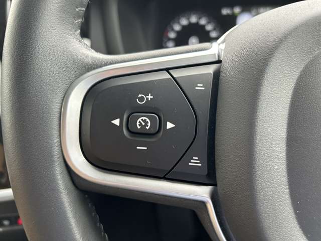 ボルボ Ｓ６０ Ｔ４　モメンタム R3年 (東北) 99