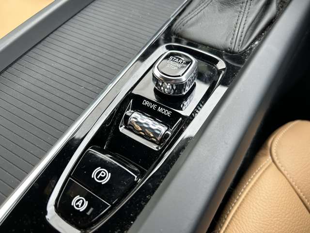 ボルボ Ｓ６０ Ｔ４　モメンタム R3年 (東北) 99