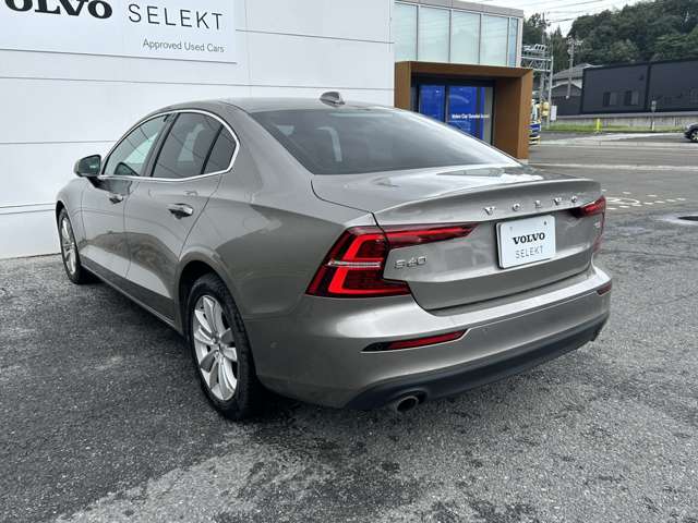 ボルボ Ｓ６０ Ｔ４　モメンタム R3年 (東北) 99