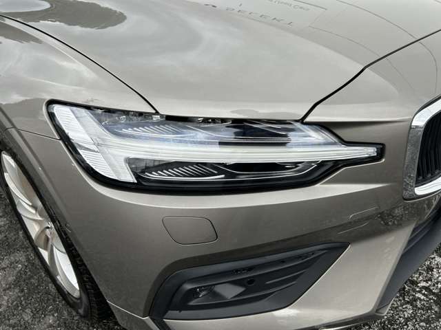 ボルボ Ｓ６０ Ｔ４　モメンタム R3年 (東北) 99