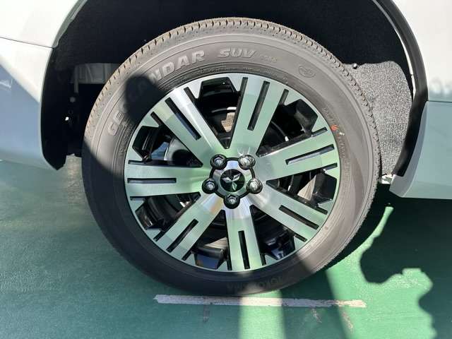 三菱 デリカ　Ｄ：５ ２．２ Ｐ ディーゼルターボ ４ＷＤ R6年 (東海) 99