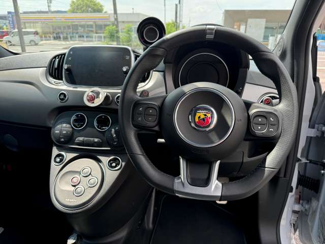 アバルト ５９５Ｃ ツーリズモ R3年 (東海) 99