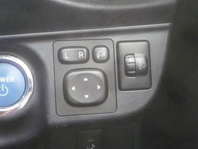 トヨタ アクア １．５ Ｓ H27年 (東北) 99