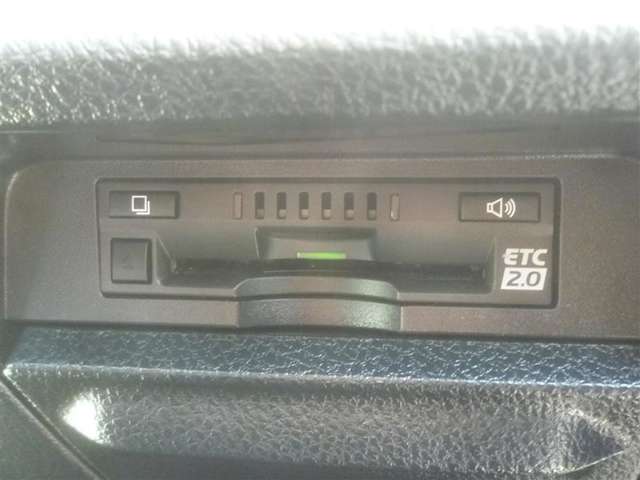 トヨタ ノア １．８ ハイブリッド ＳＩ ＷＸＢＩＩ R1年 (東北) 99