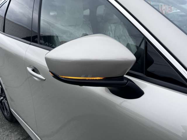 マツダ ＣＸ−６０　ＰＨＥＶ ２．５ ＰＨＥＶ プレミアム モダン ４ＷＤ R6年 (九州・沖縄) 99