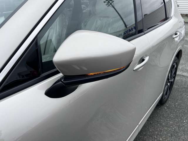 マツダ ＣＸ−６０　ＰＨＥＶ ２．５ ＰＨＥＶ プレミアム モダン ４ＷＤ R6年 (九州・沖縄) 99