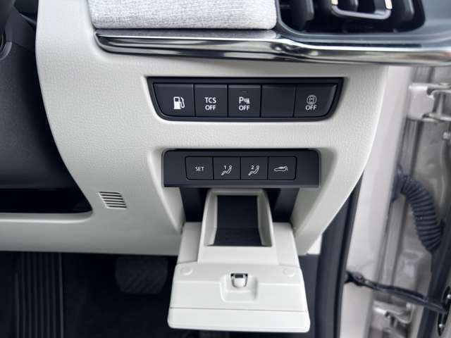 マツダ ＣＸ−６０　ＰＨＥＶ ２．５ ＰＨＥＶ プレミアム モダン ４ＷＤ R6年 (九州・沖縄) 99