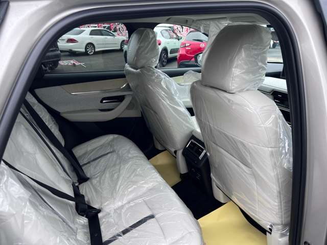 マツダ ＣＸ−６０　ＰＨＥＶ ２．５ ＰＨＥＶ プレミアム モダン ４ＷＤ R6年 (九州・沖縄) 99