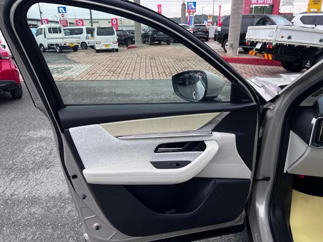 マツダ ＣＸ−６０　ＰＨＥＶ ２．５ ＰＨＥＶ プレミアム モダン ４ＷＤ R6年 (九州・沖縄) 99
