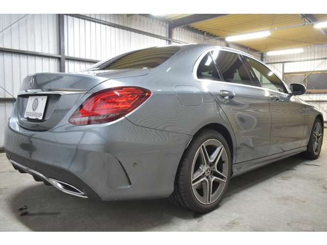 メルセデスベンツ Ｃクラス Ｃ２００ ローレウス エディション （ＢＳＧ搭載モデル） スポーツプラスパッケージ R2年 (関東) 99