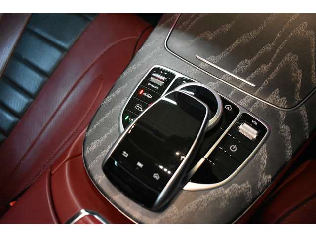 メルセデスベンツ ＣＬＳクラス ＣＬＳ４５０ ４マチック スポーツ エクスクルーシブ パッケージ （ＩＳＧ搭載モデル） ４ＷＤ H30年 (関東) 99