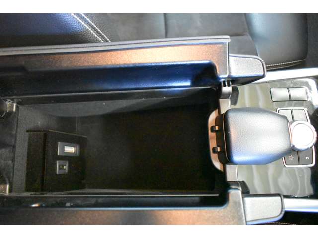 メルセデスベンツ Ｅクラス Ｅ２５０　アバンギャルド H26年 (関東) 99