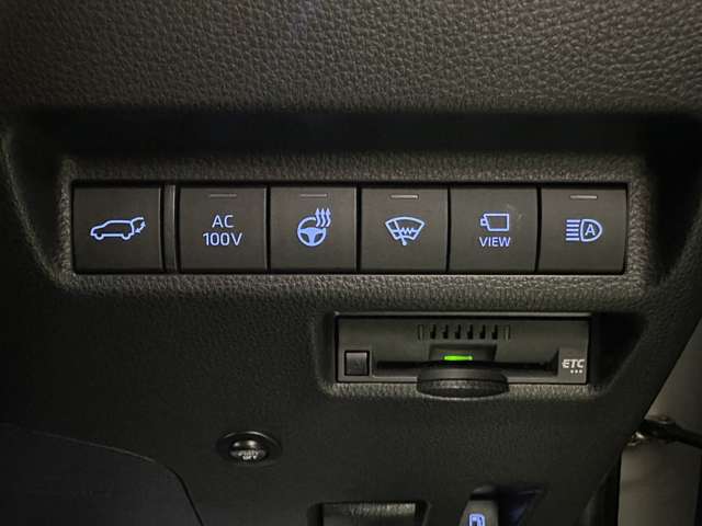 トヨタ ＲＡＶ４ ２．５ ハイブリッド Ｇ Ｅ－ＦＯＵＲ ４ＷＤ R4年 (北海道) 99