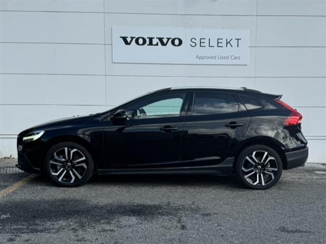 ボルボ Ｖ４０クロスカントリー Ｄ４ ダイナミック エディション ディーゼルターボ R1年 (東北) 99