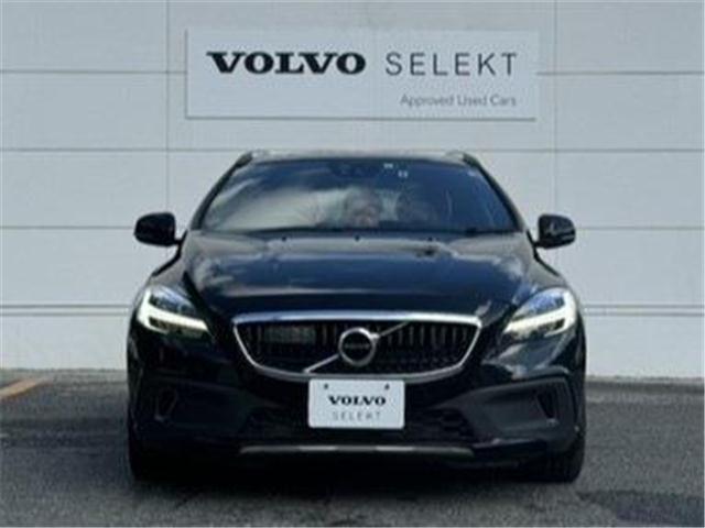 ボルボ Ｖ４０クロスカントリー Ｄ４ ダイナミック エディション ディーゼルターボ R1年 (東北) 99