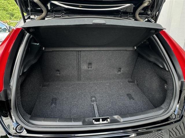 ボルボ Ｖ４０クロスカントリー Ｄ４ ダイナミック エディション ディーゼルターボ R1年 (東北) 99