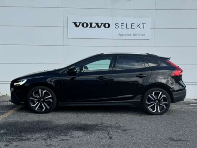 ボルボ Ｖ４０クロスカントリー Ｄ４ ダイナミック エディション ディーゼルターボ R1年 (東北) 99