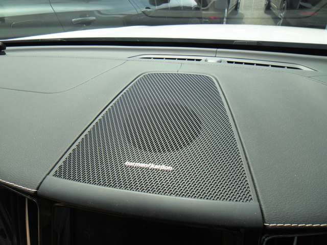 ボルボ ＸＣ６０ Ｄ４ ＡＷＤ インスクリプション ディーゼルターボ ４ＷＤ R1年 (東北) 99