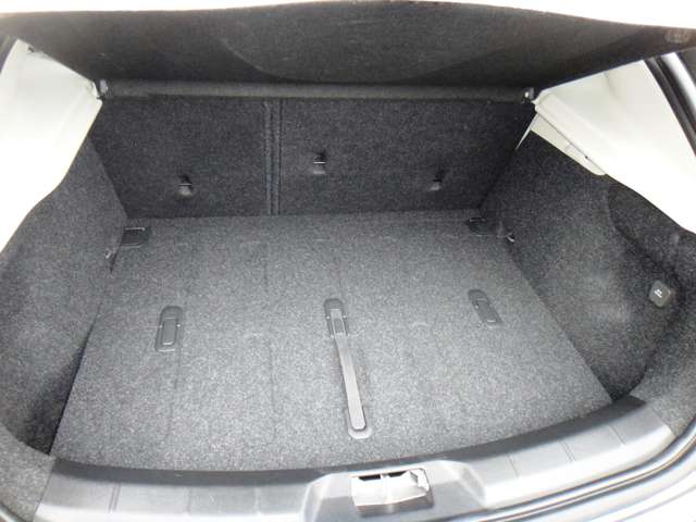 ボルボ Ｖ４０ Ｔ３　タックエディション H30年 (東北) 99