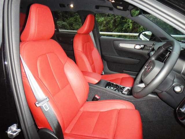 ボルボ ＸＣ４０ Ｂ４ ＡＷＤ インスクリプション ４ＷＤ R2年 (東北) 99