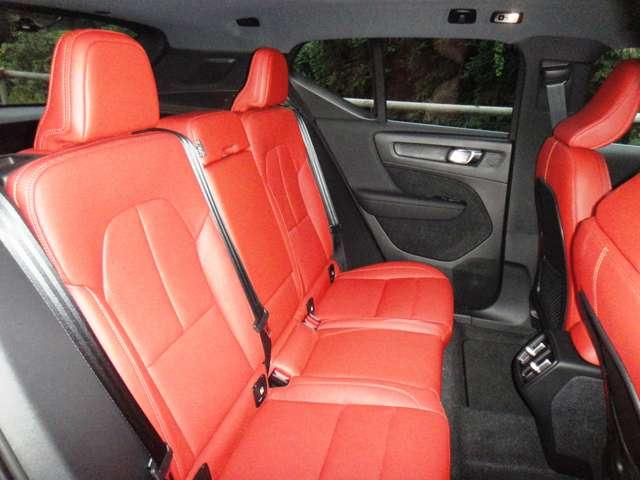 ボルボ ＸＣ４０ Ｂ４ ＡＷＤ インスクリプション ４ＷＤ R2年 (東北) 99