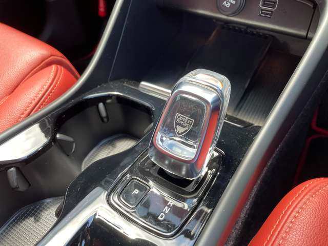 ボルボ ＸＣ４０ Ｂ４ ＡＷＤ インスクリプション ４ＷＤ R2年 (東北) 99