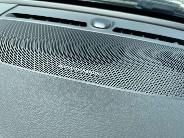 ボルボ ＸＣ４０ Ｂ４ ＡＷＤ インスクリプション ４ＷＤ R2年 (東北) 99