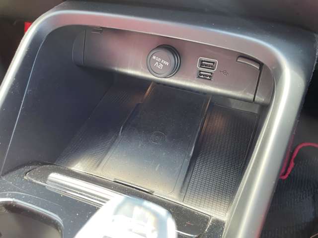 ボルボ ＸＣ４０ Ｂ４ ＡＷＤ インスクリプション ４ＷＤ R2年 (東北) 99