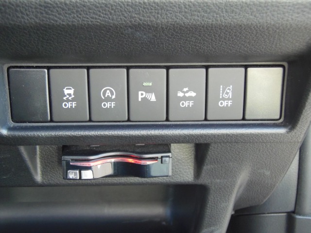 スズキ クロスビー １．０ ハイブリッド ＭＺ H30年 (東海) 99