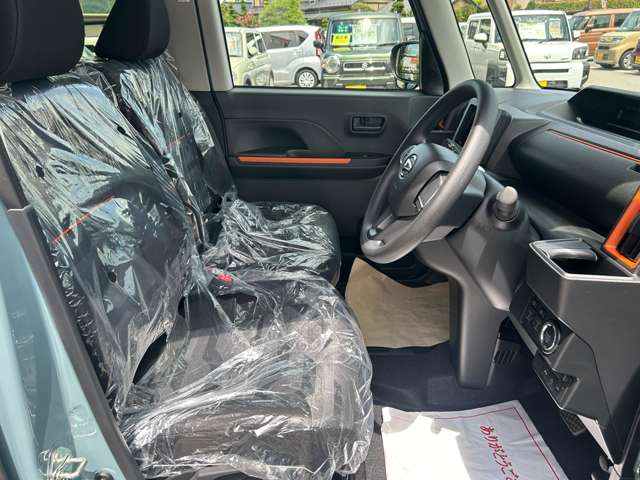 ダイハツ タント ６６０ ファンクロス ４ＷＤ R6年 () 99