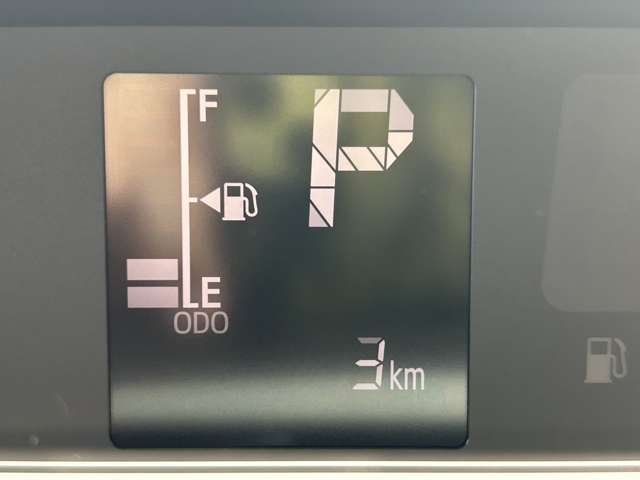 ダイハツ タント ６６０ ファンクロス ４ＷＤ R6年 () 99