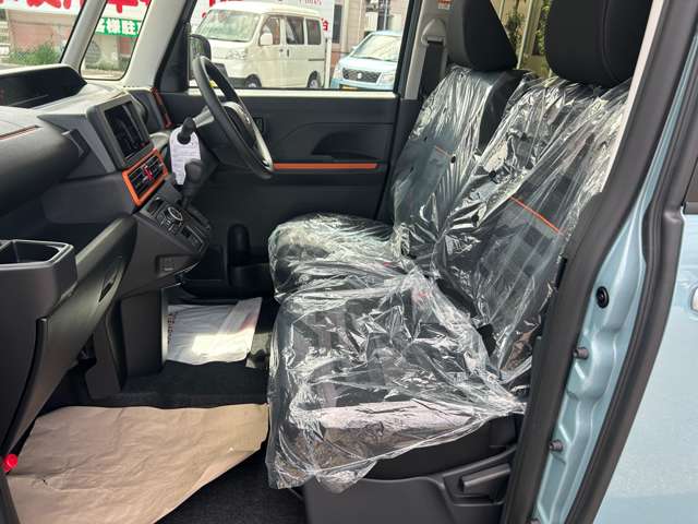 ダイハツ タント ６６０ ファンクロス ４ＷＤ R6年 () 99