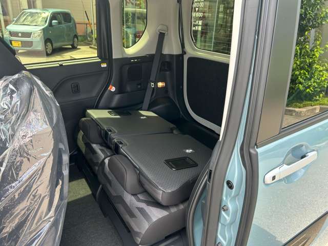 ダイハツ タント ６６０ ファンクロス ４ＷＤ R6年 () 99