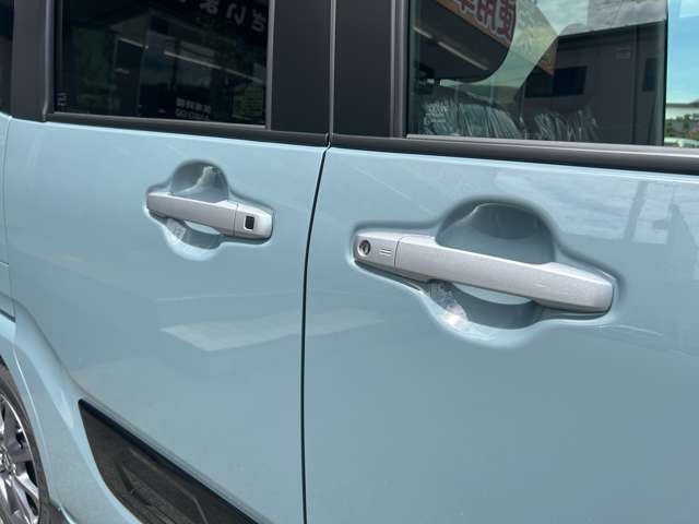 ダイハツ タント ６６０ ファンクロス ４ＷＤ R6年 () 99