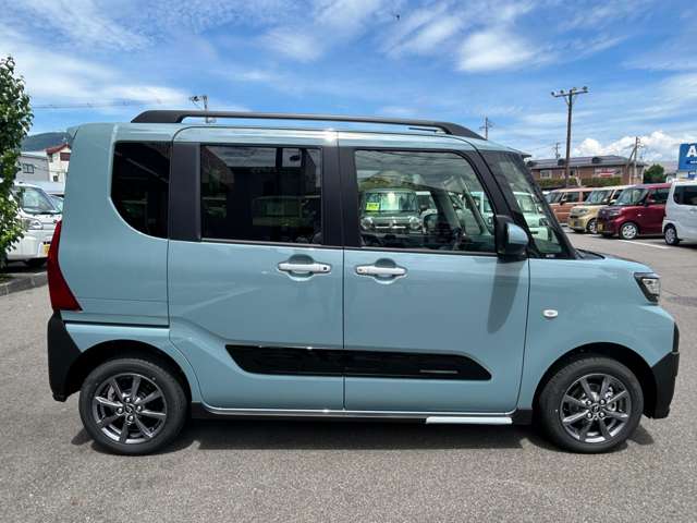 ダイハツ タント ６６０ ファンクロス ４ＷＤ R6年 () 99