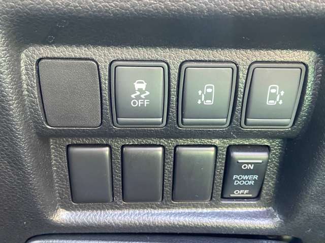 日産 エルグランド ２．５ ２５０ハイウェイスターＳ H30年 (九州・沖縄) 99