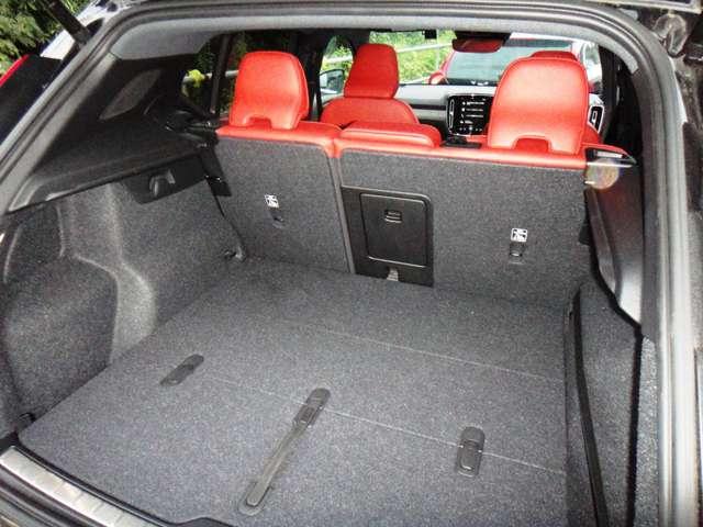 ボルボ ＸＣ４０ Ｂ４ ＡＷＤ インスクリプション ４ＷＤ R2年 (東北) 99