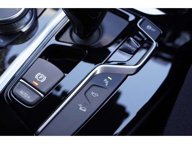 ＢＭＷ Ｘ３ Ｘドライブ２０Ｄ Ｍスポーツ ディーゼルターボ ４ＷＤ R1年 (近畿) 99